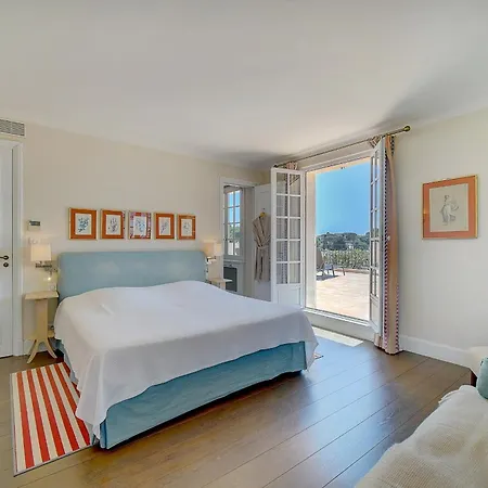 Villa Ref 137 - Cap D'antibes Seafront - For Rent