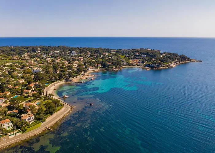 Ref 137 - Cap D'antibes Seafront - For Rent *