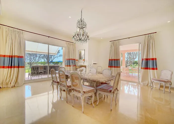 Villa Ref 137 - Cap D'antibes Seafront - For Rent