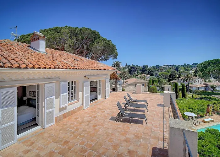 Villa Ref 137 - Cap D'antibes Seafront - For Rent Antibes